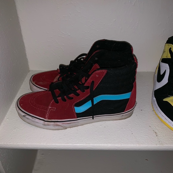 Vans size 8.5 red with baby blue strip - Picture 3 of 3
